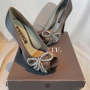 White by Vera Wang peep toe pump